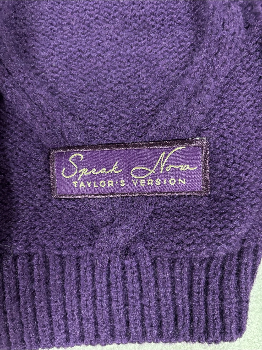 Taylor Swift Speak Now Purple Cable Knit Button-Front Sweater Cardigan XS/S - Picture 2 of 8